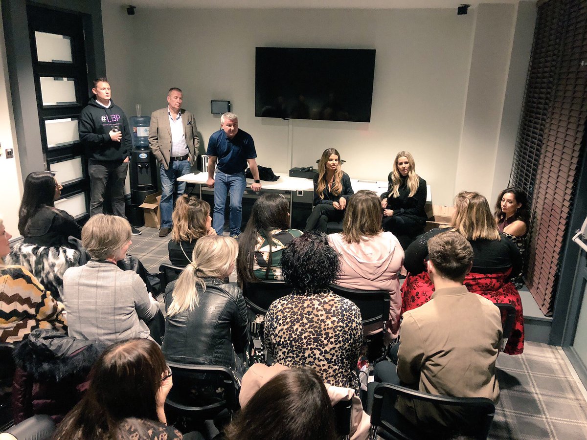 VIP Q&amp;A after today’s Action &amp; Inspiration Summit with <a href="/TanyaBardo7/">Tanya Bardsley</a> <a href="/leanne_e_brown/">.</a> @PerlanaviaPerla <a href="/TheLeanBodyPro/">The LeanBody Project</a> <a href="/mindexpert/">Tim Coates</a> 💜🙌🏼