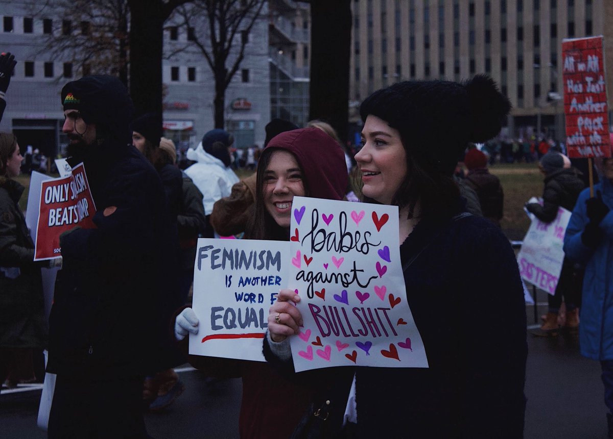Thank you to everyone who braved the cold to march with us at the #womensmarch2019!! #futureisfemale 

📸: @sunny_llu