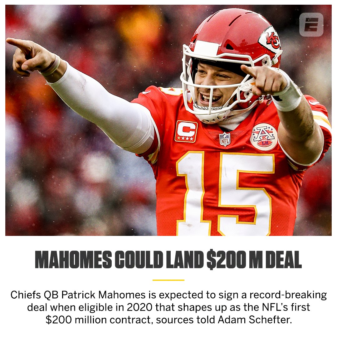 SportsCenter's tweet photo. Patrick Mahomes could be getting paid in 2020  👀 (via @AdamSchefter) https://t.co/GDyBcHFotm