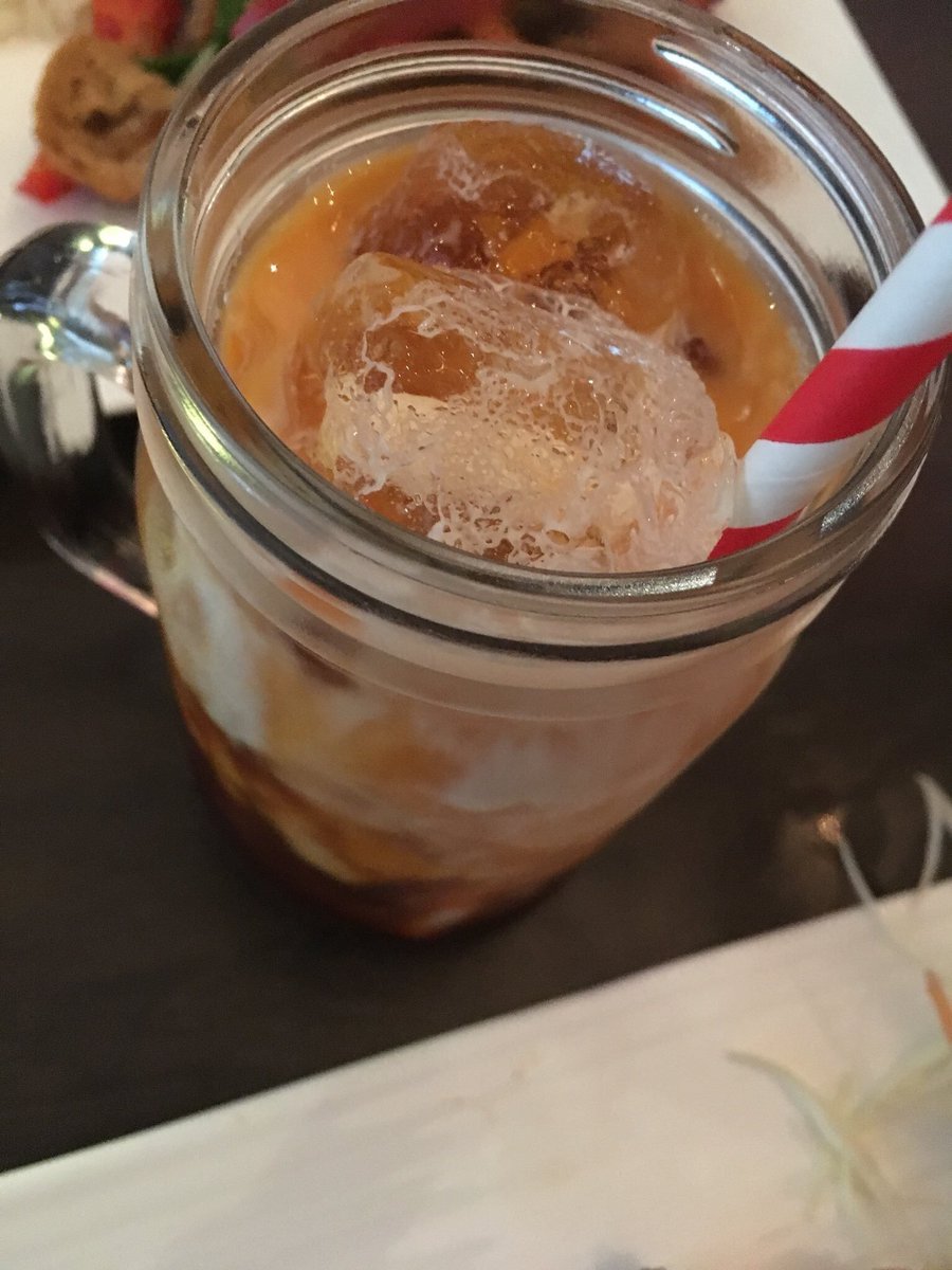 Mmm anyone for iced tea? 🤔