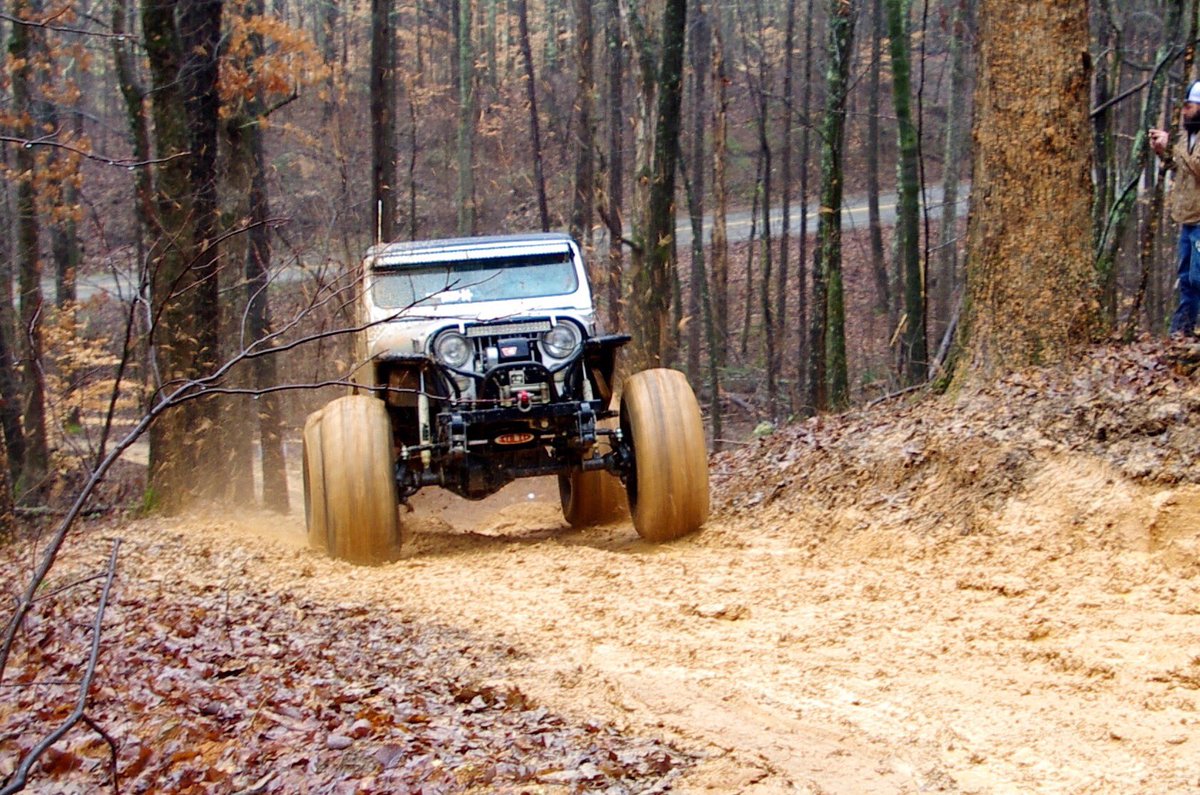 JavaJeeper1911's tweet photo. #mudslinging on #aetnamountain @BleepinJeep https://t.co/C2iZPdOWWj