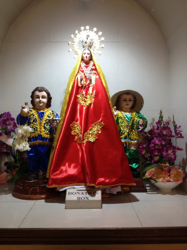 virgobtntvirgin's tweet photo. Got home from church. 

Bless us o' lord, make my/our wish do come true hindi man sabay sabay still hoping to happened. It is not a selfish hopes its for the entire people around me. I always need your guidance. Iloveyou Apo Apang. Amen. 
#Mapaghimalangsanto #Zambales  #Botolan https://t.co/a6SYE6jMVe