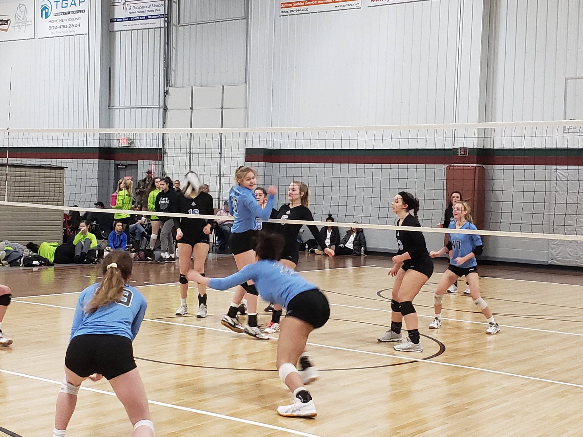 UNITY VOLLEYBALL on Twitter "18K v 18R first round of Gold bracket