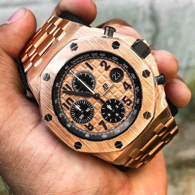 crmjewelers's tweet photo. 🔸AP Brick
🌹🔸Rose Gold Monster! Rate This Piece 1-10🔥
💵$51,000
.
.
.
#rolexaholics #malefashion #menstyleguide #stylegram #preppy #zenith #entrepreneurs #fashionblog #myoutfit #montre #miamilife #moneymaker #luxurybrand #mensclothing #prestige #dandy #luxurystyle #styleis… https://t.co/KnSgyrBdRh