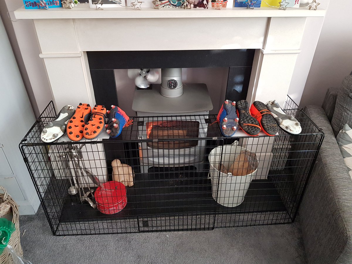 _orpin's tweet image. My kids football &amp;amp; rugby boots getting a well deserved rest by the fire 🔥 after a busy weekend ⚽️🏉 #bootlife