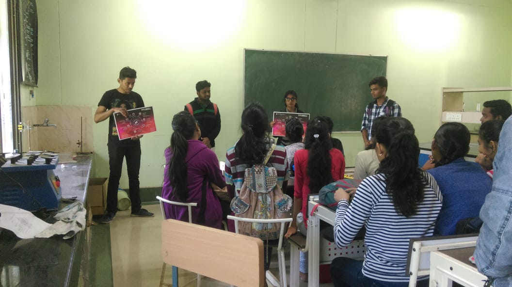 Rao_sahab_D_S7's tweet photo. #equilibrio19 #PublicityTeam #CollegeVisit #Promotion #Bilaspur #GGV #InstituteVisit
Thank you! Guys #Diganta #Alok #Aashish #Mahima #Shubhani #Aanand #Santwna
Great work done by all of you.👏👏
@equilibrio_ggv @shankul_shukla https://t.co/x2ojllqJqF