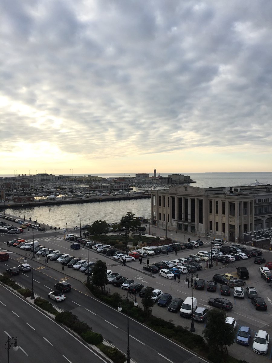 #SiamoEuropei #Trieste #wheneastmeetswest #cinemaeuropeo #italianfilmcomissions