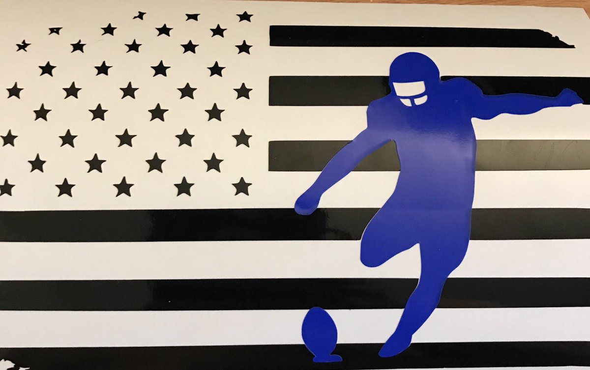NextNLineDesign's tweet image. American Flag Sport Decals are available for many sports! Numerous color options and we also have customized decals as well! Check us out today!!                                                     etsy.me/2J7UhXr