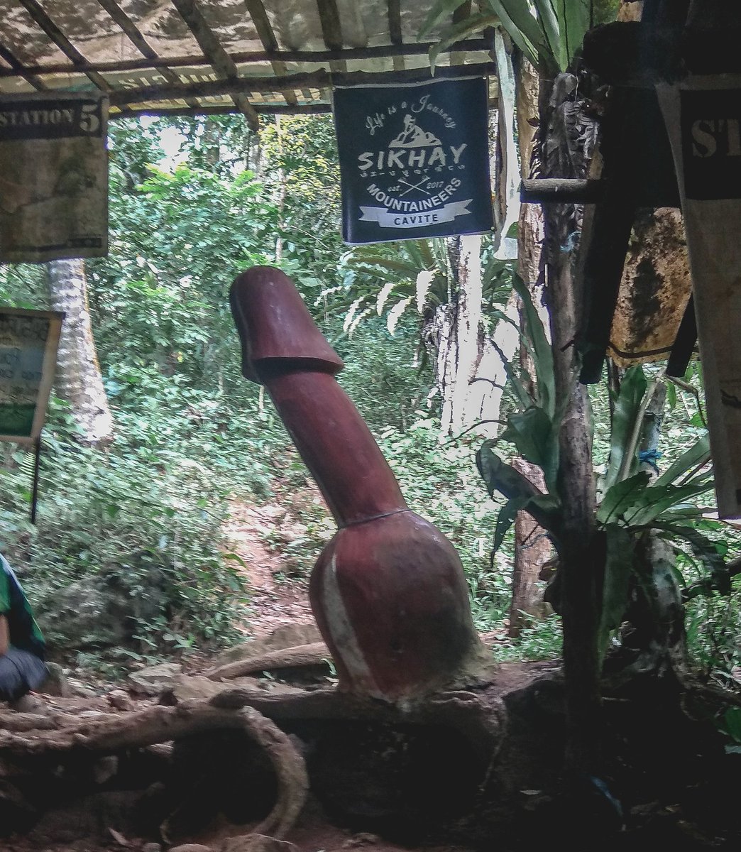 kladeezia's tweet photo. The iconic graven image of a MUSHroom at Tatay Tino's Coffee Shop. He still serves genuine civet coffee in Station 5. 
It's good to be back! 😍 #phmountains #manabu #hikingtrails #itsjustanatomy https://t.co/pVVf6wA4MM
