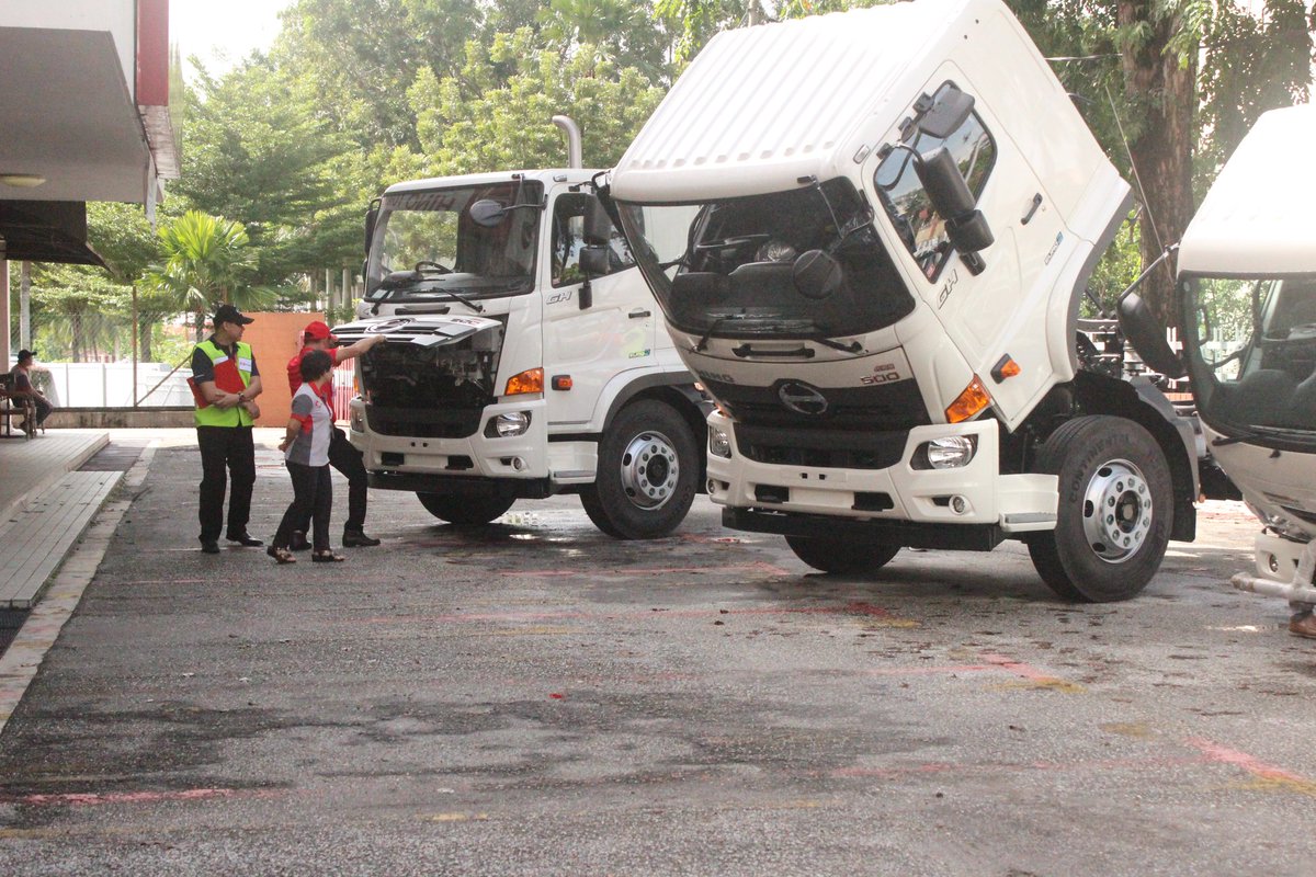 Truck And Bus News No Twitter Event The 5th Annual Hino Motors Sales Malaysia Sdn Bhd Contest Was Held At The Start Of December Take A Look At Our Behind The Scenes
