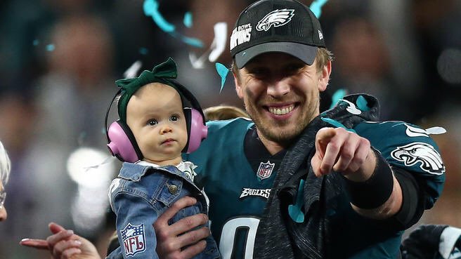  Happy Birthday Nick Foles. 