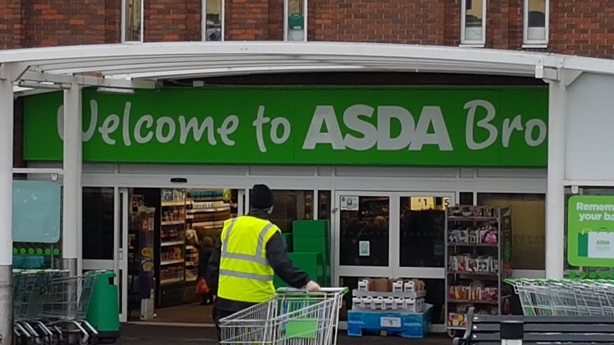 SadMadDads's tweet photo. Also, I really dig the "down with the kids" welcome sign. Fair play, @asda. https://t.co/CtuD66UC8l