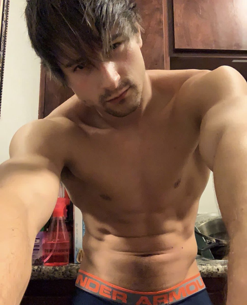 MrsMerliah's tweet photo. โผ๏ธVOTEโผ๏ธ
There are still a few hours left!!! You can still vote for this gorgeous man!
Doesnโt matter if he has clothes in or not, he sexy as hell no matter what ๐ฅ
โ ๏ธ Category #FavoriteBody
โก๏ธ @TaylorREIGNXXX โ ๏ธ
#GayVNAwards @GAYVN
Vote here โฌ๏ธ
https://t.co/gS2lw9HF58 https://t.co/6MezI0yVDV