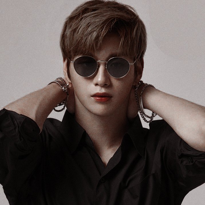 มายเซลฟ์บ๊อย tweet media