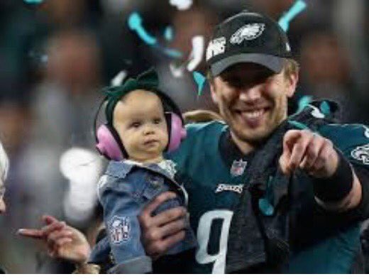 Howard Eskin tweet media