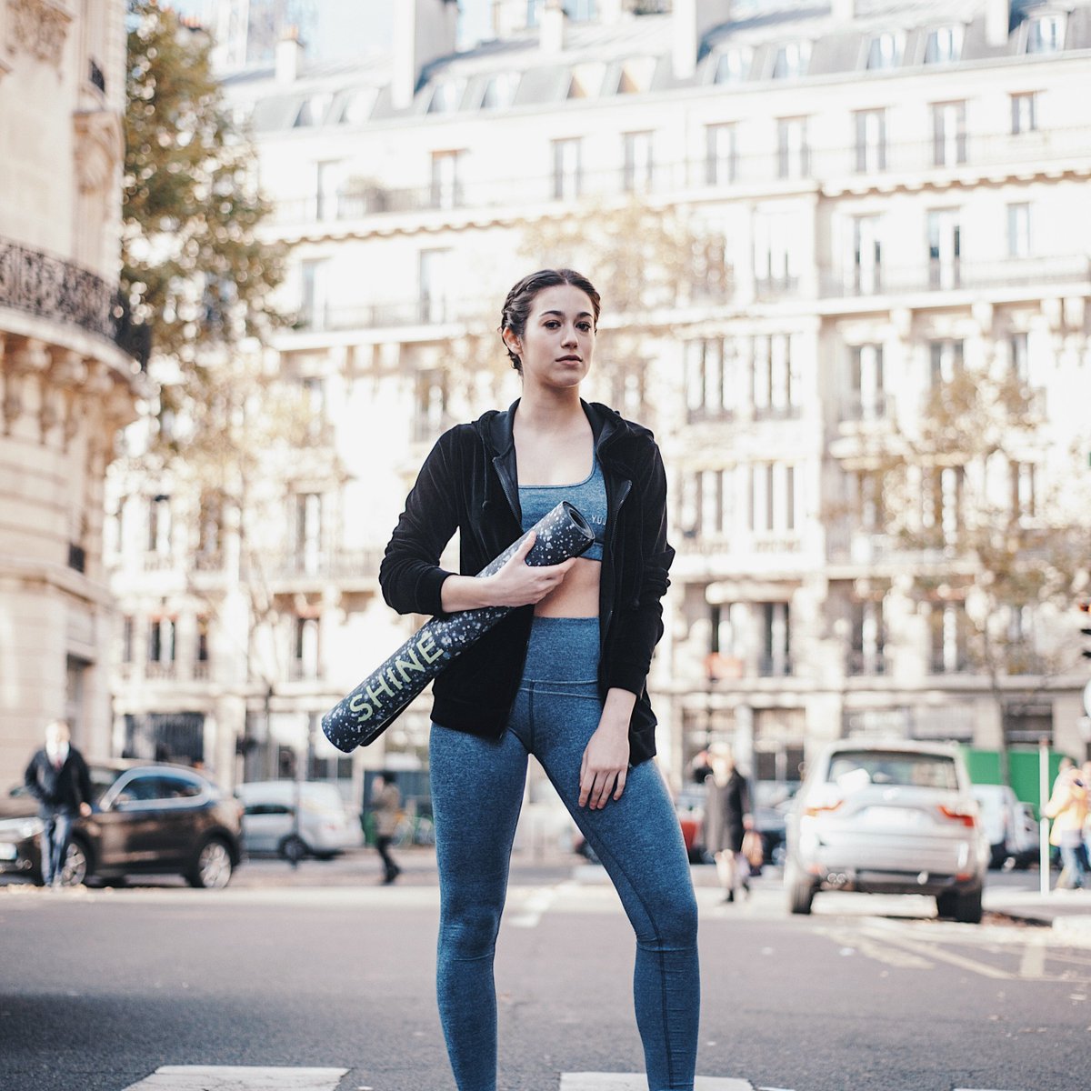 AJNA &amp; MANIPURA • 🌊, 🌿, ☁️... ou autre 😉 ?

#yuj #yogastudio #yujgirl #yogawear #activewear #paris #yogaflow #outfit #yogaclass #hotyoga