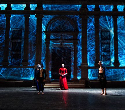 Khalaanvelvet's tweet photo. #lorenzacio #Cannes #pietragalla #derouault #compagnie SUBLIME! Particulier et spécial et des danseurs qui declament en dansant. BRAVO les artistes! La suite...de suite! https://t.co/zWrrQNPfSc