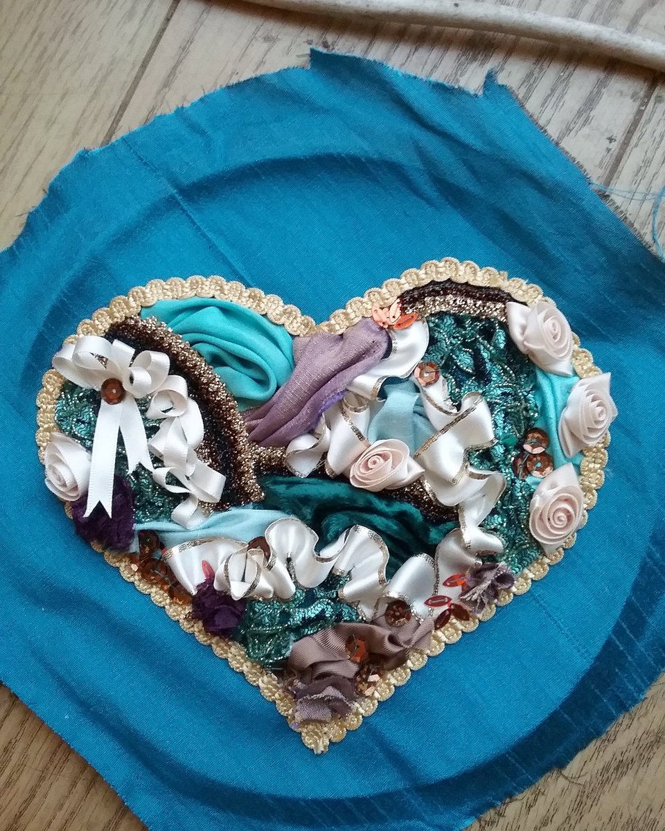 Made this at a <a href="/tavyscrapstore/">Tavistock Scrapstore</a> workshop yesterday.
One person's scrap is another's creative inspiration. 
#tavistock #upcycling #handmade