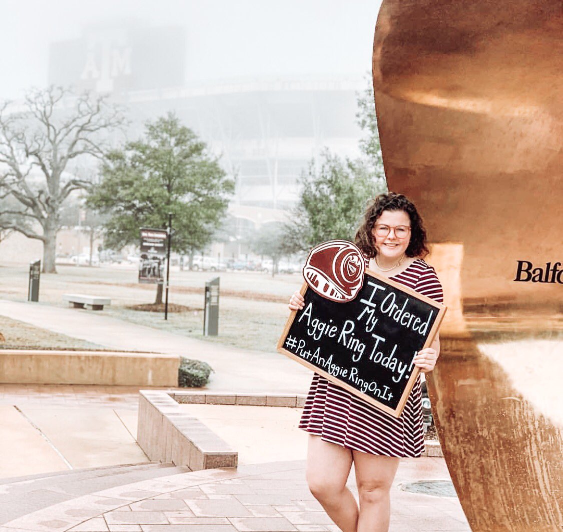 Congrats to all of our ladies who got their Aggie Gold!! We are so proud of you all! 💍