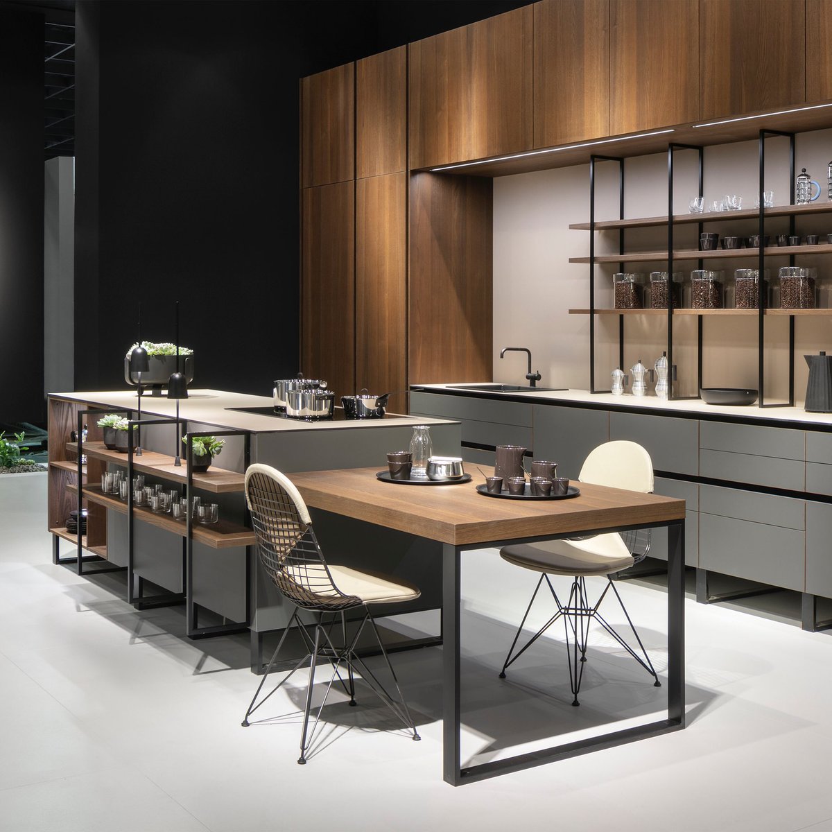 ...bronze surfaces and open shelving systems - A contemporary design meets ...