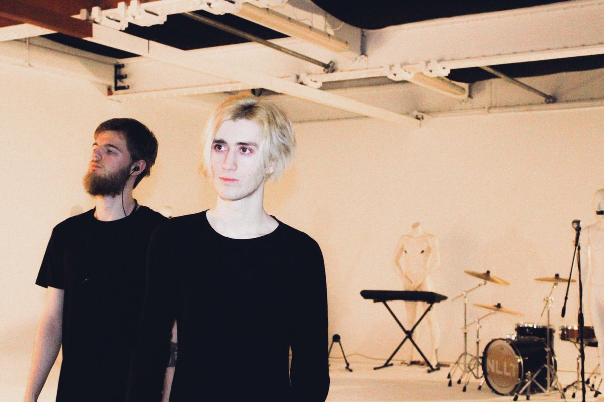 //******** ***//
Exciting news to come next week!! Watch this space 
#notlookinglikethat