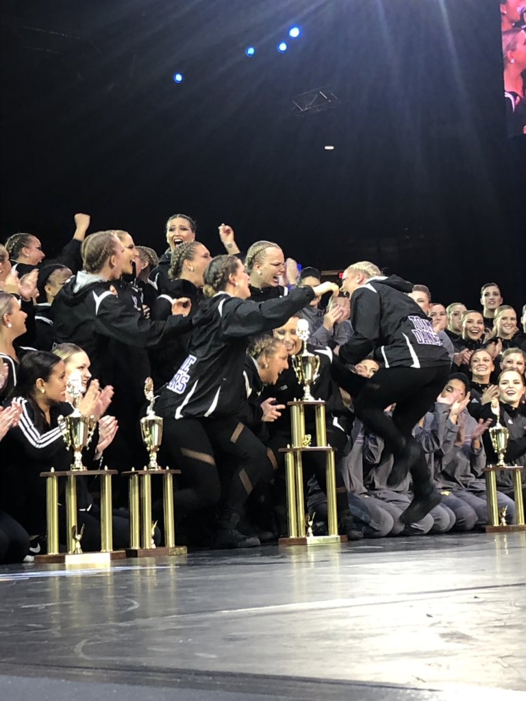 Congratulations to the 2019 National Champion in Open Hip Hop, the University of St. Thomas! #UDAnationals