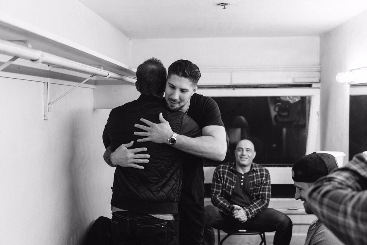 BrendanSchaub's tweet photo. What a night. What a life. I love my friends. https://t.co/Vb4jrwRmUT