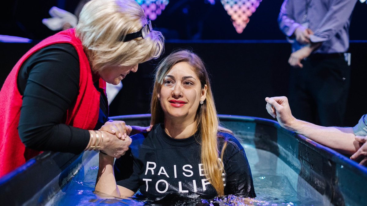 DaughertySharon's tweet photo. Some of my favorite moments are on baptism weekend at Victory.
It’s always so miraculous seeing people receive Jesus into their heart, taking the action step of baptism, and then being filled with Holy Spirit. Those planted in God’s house will Flourish! https://t.co/sWHmIxbbd1
