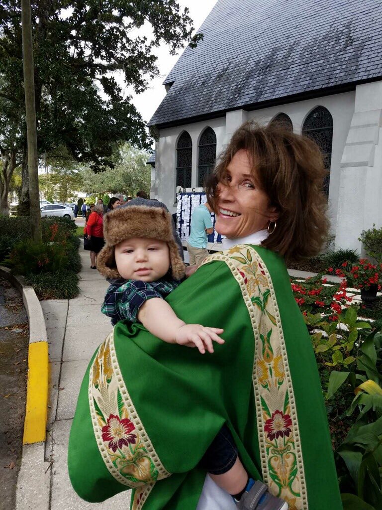 LizSTucker's tweet photo. Baby Luke is a love! https://t.co/UbN3fVdhUk