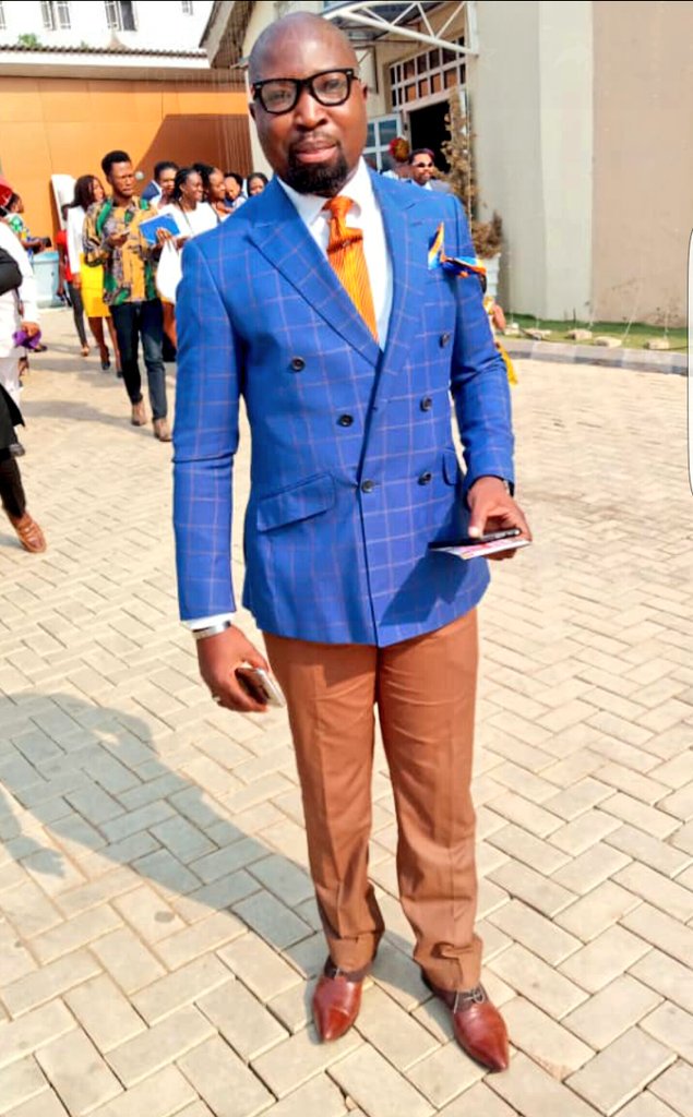 AKINOLAVICTOR1's tweet photo. I had an awesome time in church today.
#myyearoflights
#eternityconcept
#almightyformula
#Olorundunsin
#8daysofmeditation https://t.co/d6nLn5jAFX