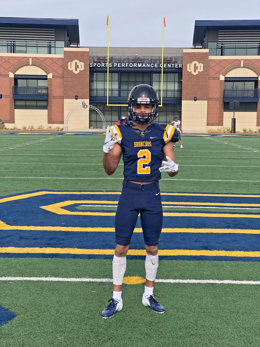 __kyren22's tweet photo. Had great official visit with the UCO family! #FutureBroncho #NewBreed19 https://t.co/3dfq1sv4Lr