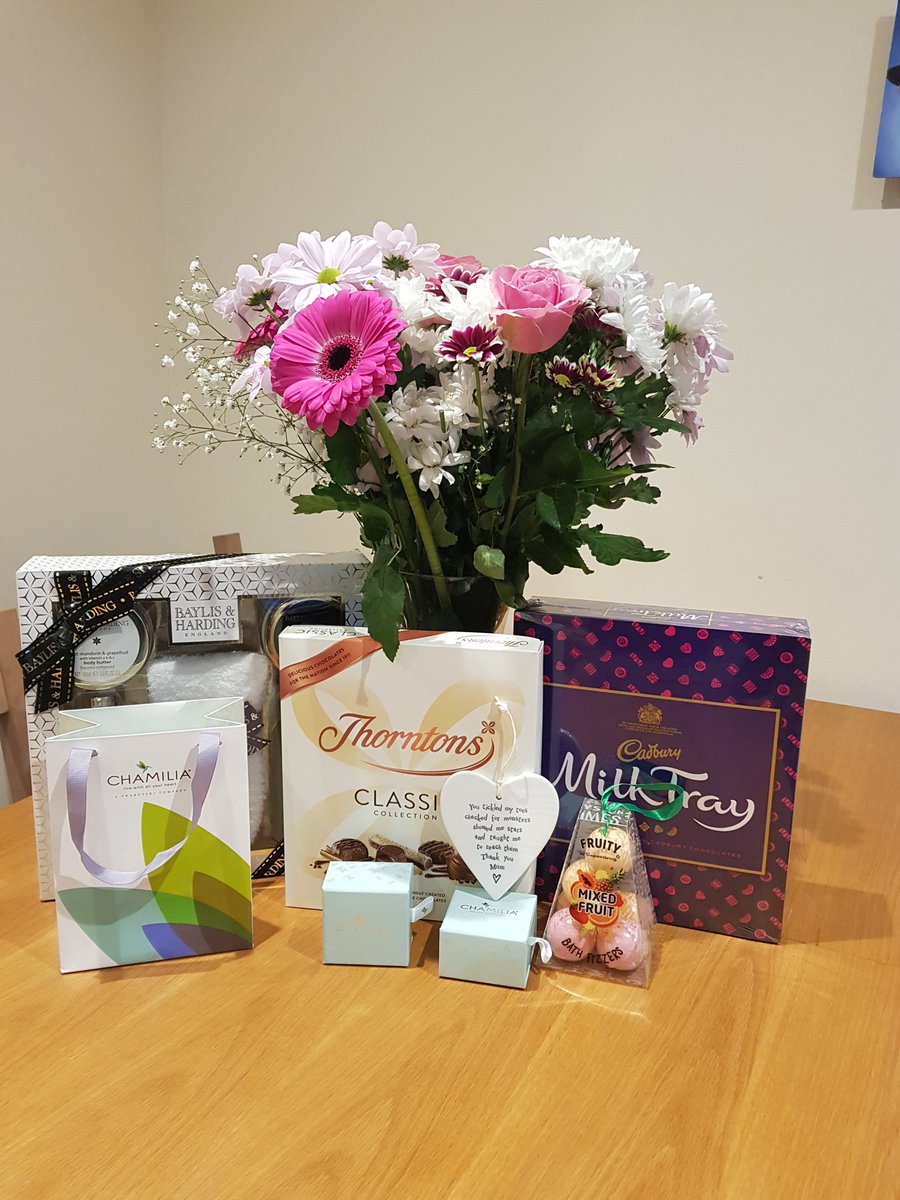Few treats for me and almost £150 donated to <a href="/PAPYRUS_tweets/">PAPYRUS</a>. Not a bad birthday in all ❤ so blessed to have such amazing family and friends