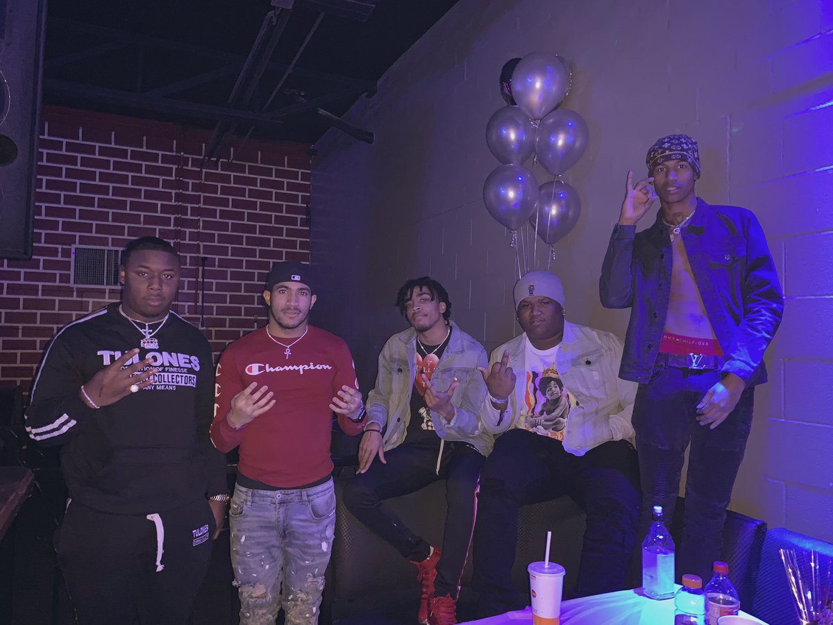 theregojrock's tweet image. #Its2Loaded 

W/ CBMA 📸