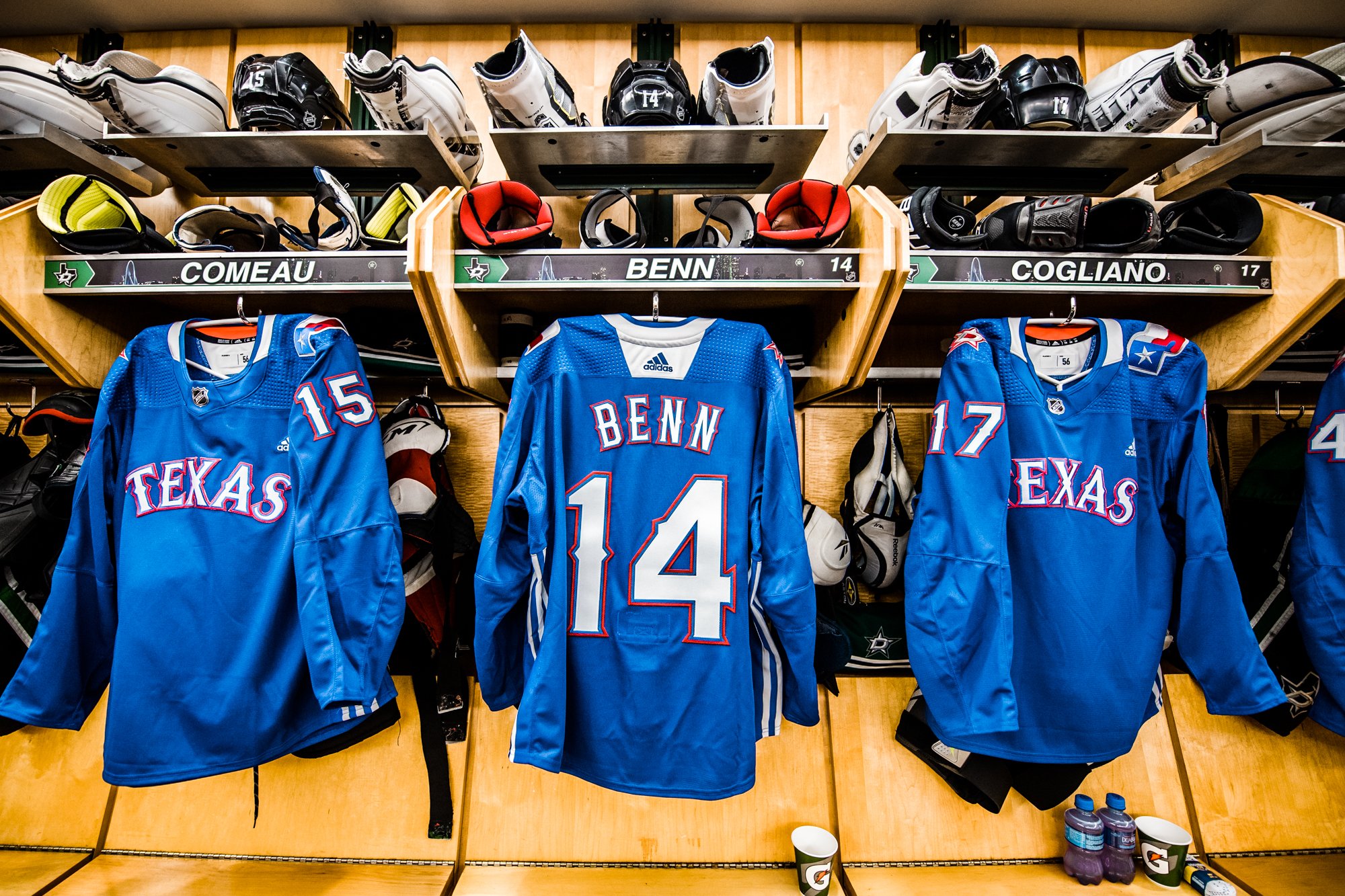 Stars Hangar on X: Did you think the Texas Rangers warm-up jerseys were as  awesome as we did? Wanting to add one to your collection? We are teaming up  with the @DS_Foundation