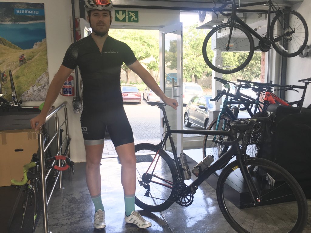 cycle_gallery tweet picture