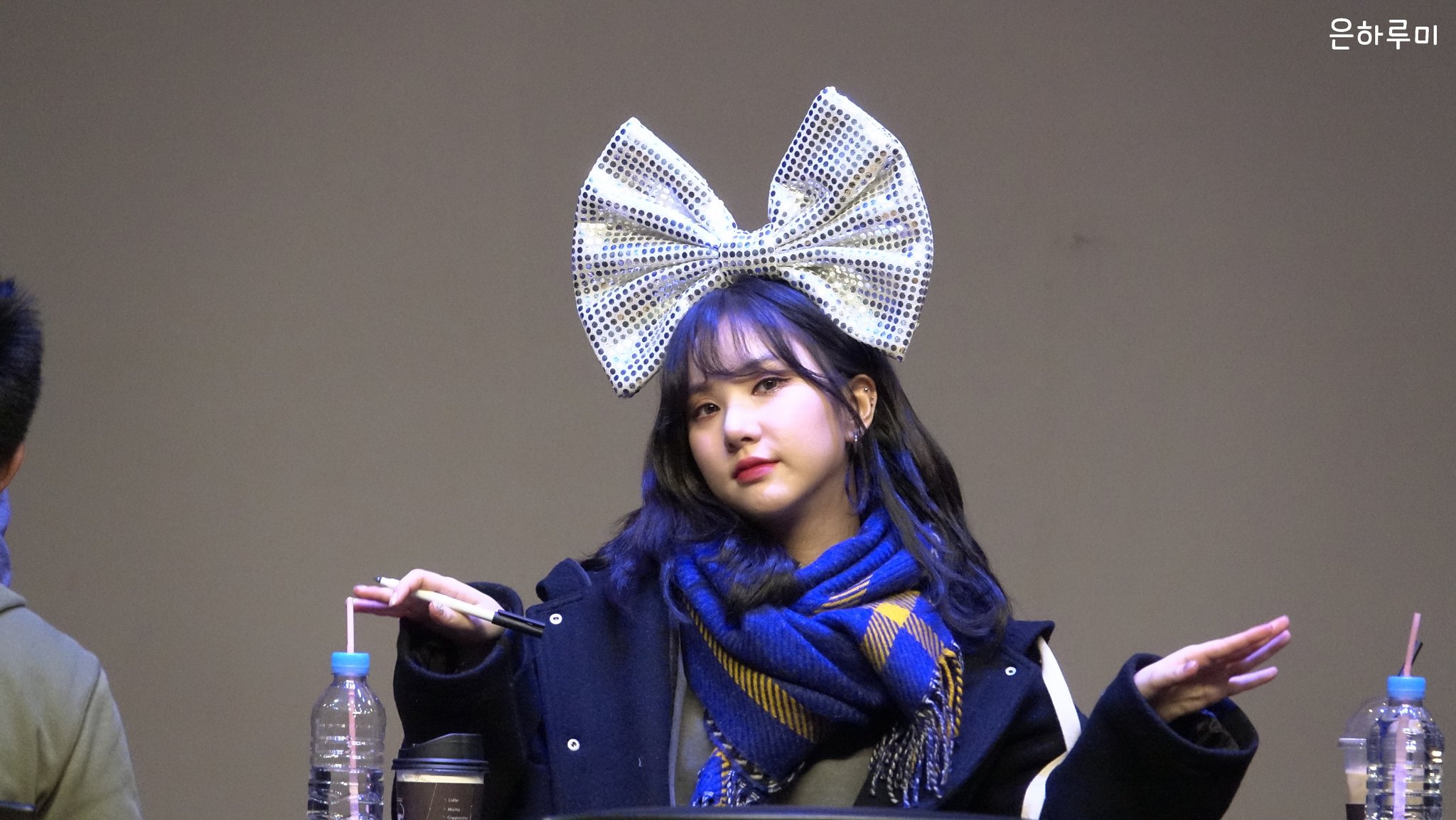 DxYPkZEV4AAP4Rn.jpg:large