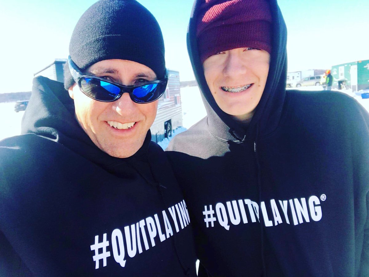 #QUITPLAYING® Apparel Owners Tim and Matt Wilhelmy at -6❄️ Easy Work #QUITPLAYING®