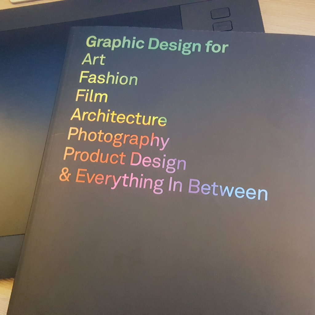 samuelaweeks's tweet image. Picked up a great new book – 'Graphic Design for...' by @thisisandycooke – and found this unexpected beauty from @believeindesign. Lovely idea brilliantly executed.