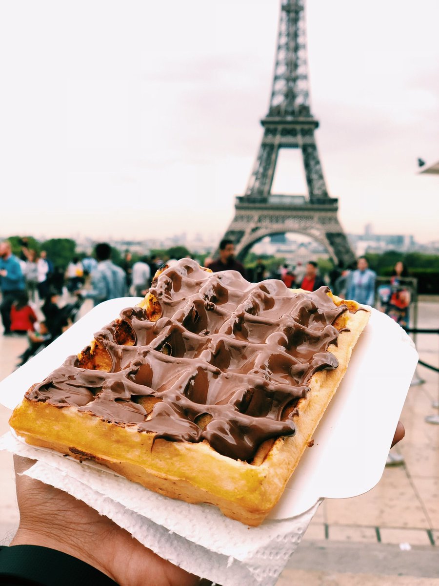 _mods7's tweet image. #اجمل_وافضل_مدينه_زرتها

Paris🇫🇷 
مصورها بـ iPhoneX 💁🏻‍♂️