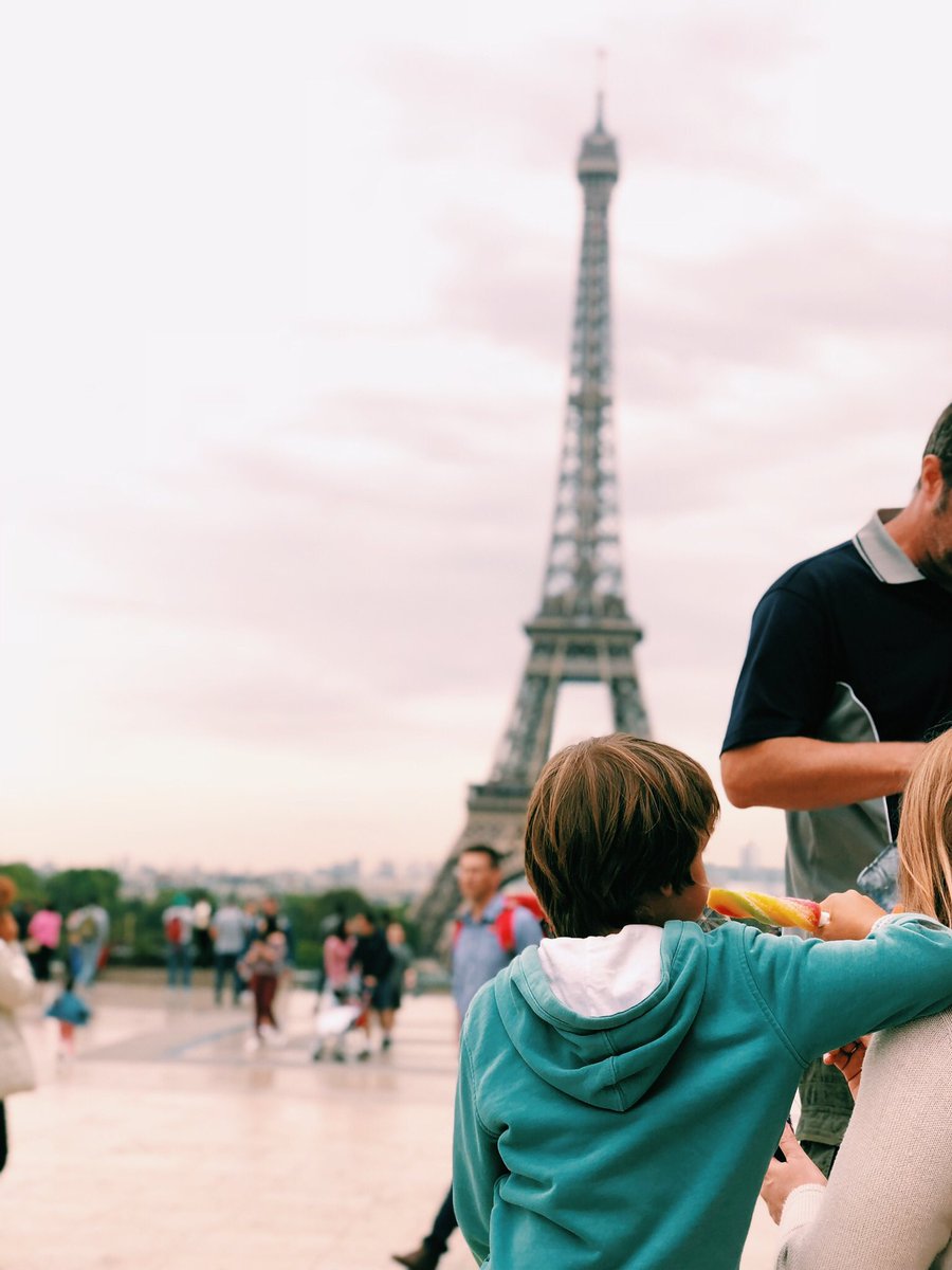 _mods7's tweet image. #اجمل_وافضل_مدينه_زرتها

Paris🇫🇷 
مصورها بـ iPhoneX 💁🏻‍♂️