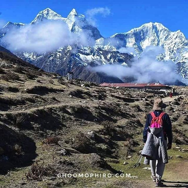 himadrigarg's tweet photo. Not all classrooms have four walls ! Go out & learn the life lessons 😎
.
.
.
.
.
.
#ghoomophirosisters #ghoomophiro
#lifeofatraveller
#lifelessons #throwback
#ebc2018 #ebc #everestbasecamptrek #travel #instapic #sagarmatha #happiness #trek #ever… https://t.co/nx3MoT6Wti https://t.co/P4L7CTktpL