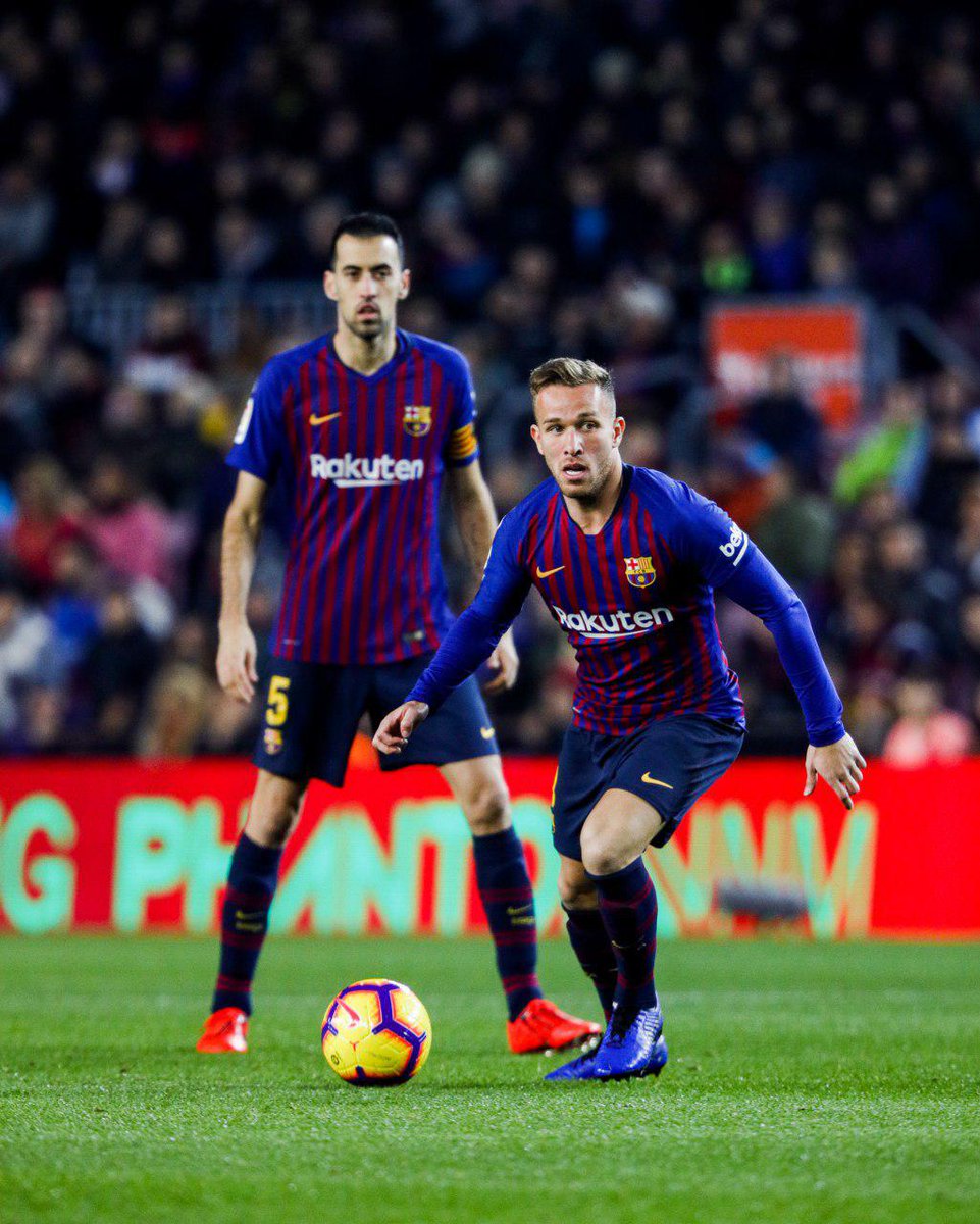 4️⃣0️⃣' Barça not giving Leganés a sniff of the ball, let alone the cucumbers. 🥒 Possession: BARÇA 73% - 27% @CDLeganes_en
⚽️ LIVE: Barça 1 - 0 Leganés
🔵🔴 #ForçaBarça!