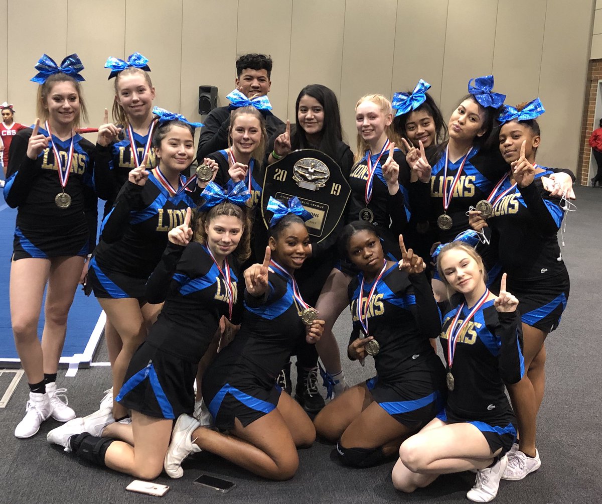 LPLionsCheer's tweet photo. SAY HELLO TO YOUR 2019 CITY CHAMPS!! @mjboraz we got another one for the collection https://t.co/4UdvvVoF2N
