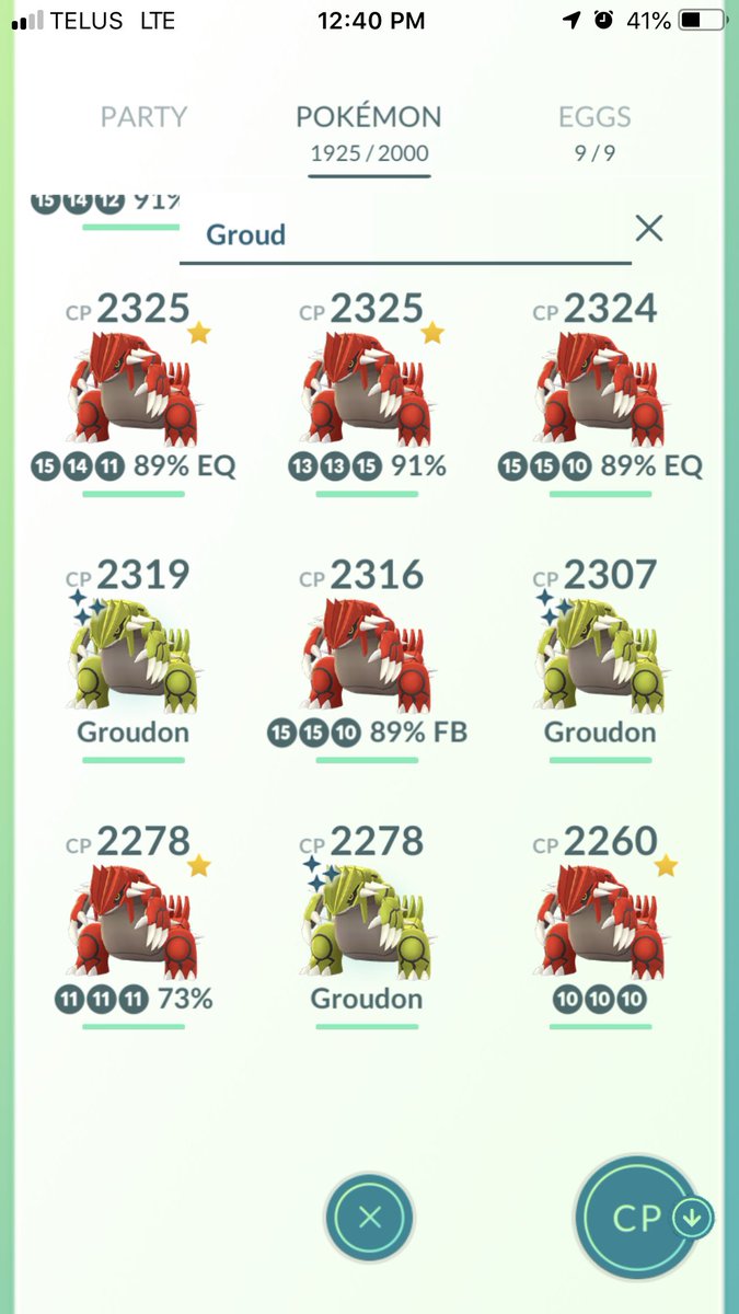 Jennjennlala's tweet photo. I got 3 green #Groupons yesterday! All crap 😀 https://t.co/dBWijOgtDg