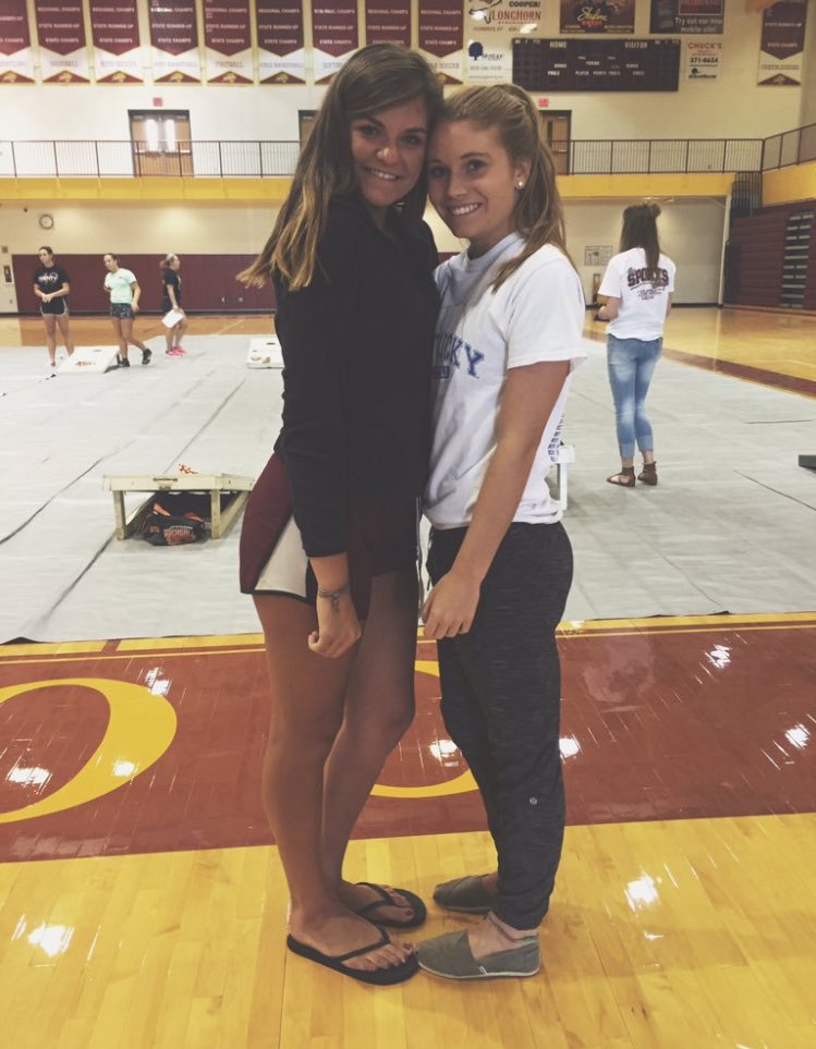chloeeee456's tweet photo. happy birthday beautiful ❤️enjoy these throwbacks, I miss ya @madelynhassel1 https://t.co/TbXqB3OMKD