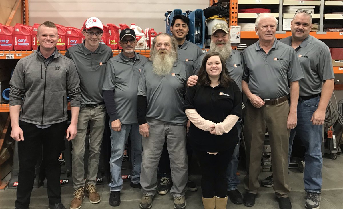 Rounding out #THDRentalWeek19  by #TreatingToolRental with some cheesesteaks. Best group of Rental associates! #fabulous4421 <a href="/Alvarez2Joe/">Joe Alvarez</a> @AmandaBaxter85 @kp20mu