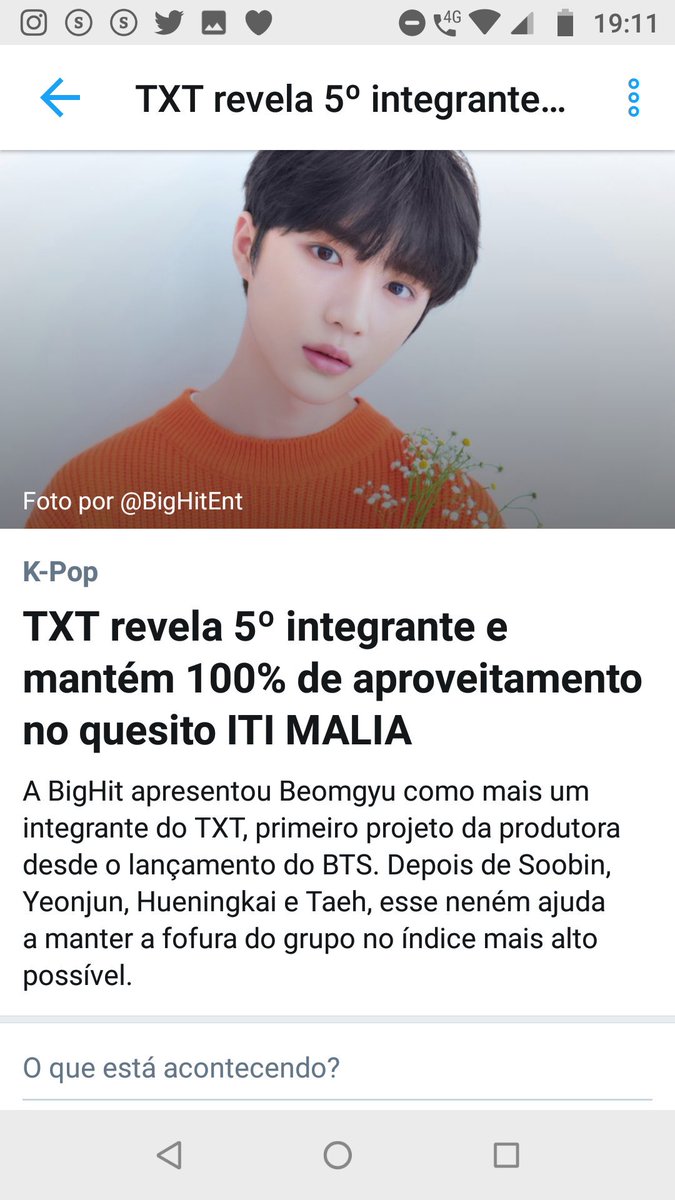 pinkpridee's tweet photo. Gente ele e muito fofo caraaaaaaaaaaaaaa 🖤🖤 #txtbighit https://t.co/eSlzj4v6u6