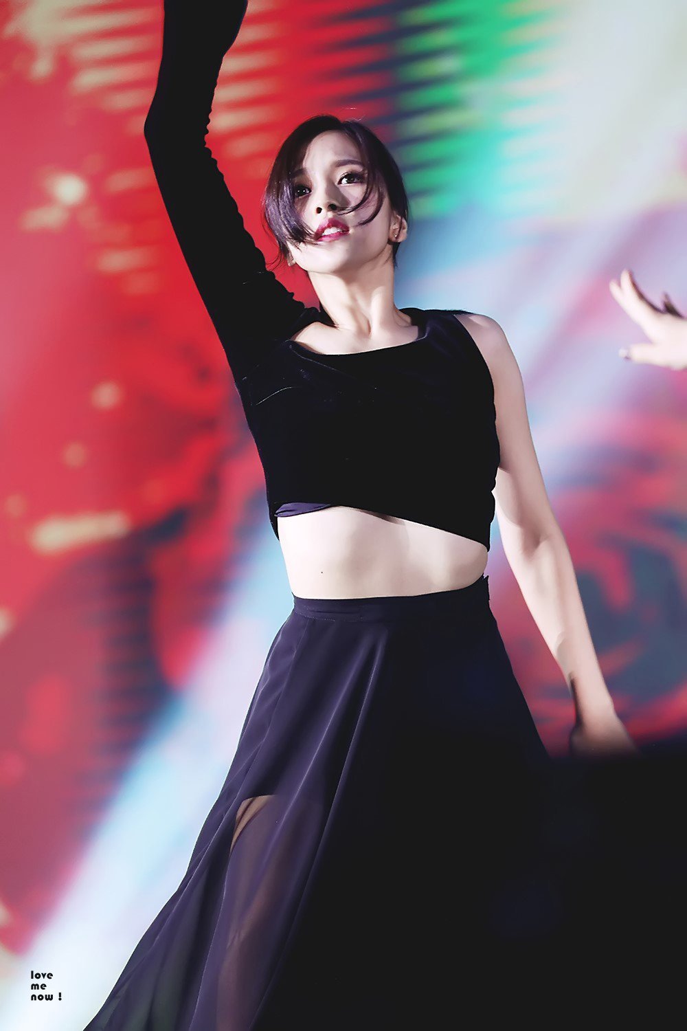 💫 on Twitter "twice social media au💃💫 Myoui Mina is a famous and