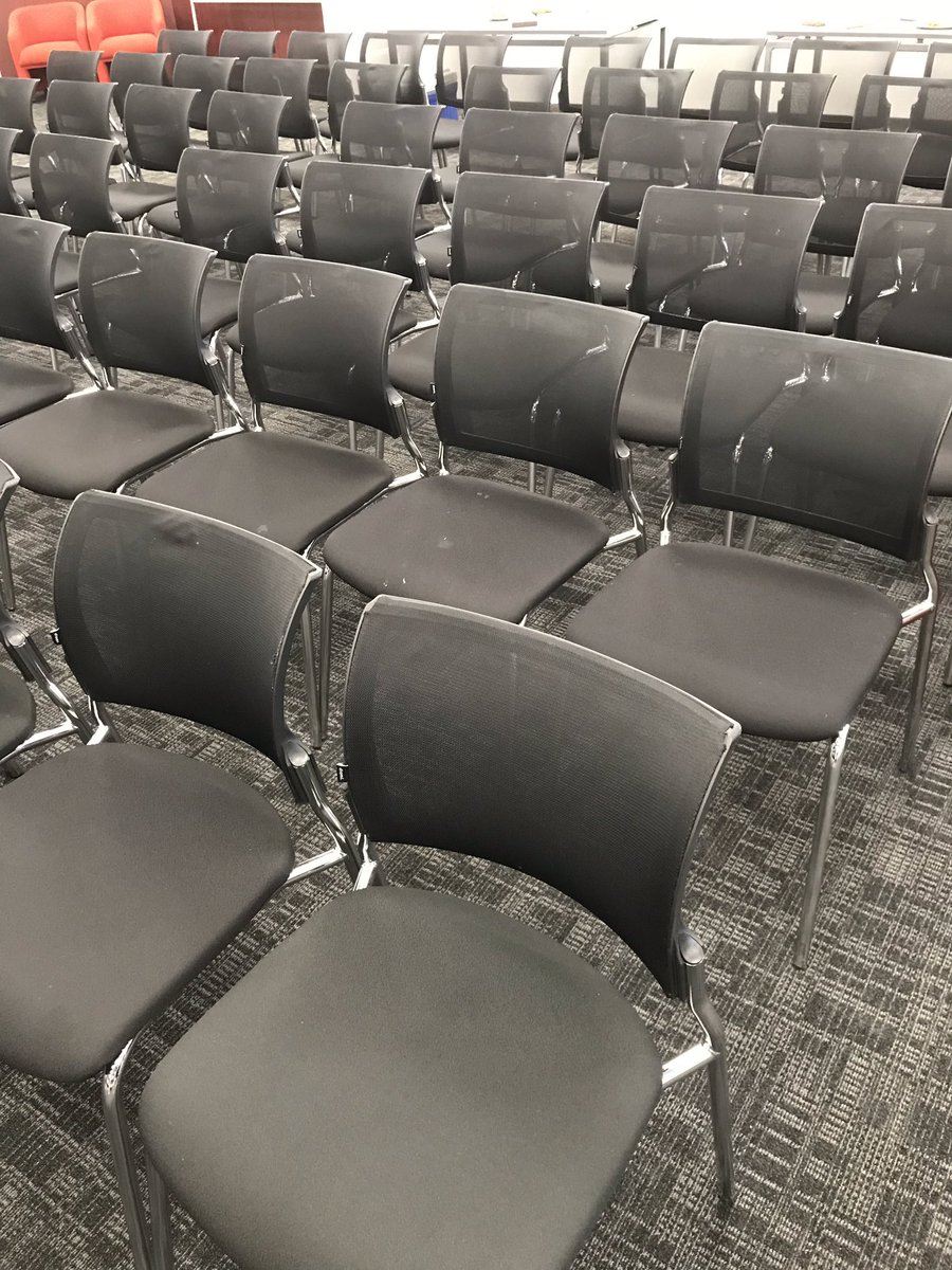 HelenHaine's tweet photo. Chairs waiting expectantly to be filled by the incoming 2019 cohort of Massey GradDip (Primary), Albany Campus.
It feels like minutes since I was anxiously waiting to start my own first day - can’t wait to meet them.
#💛Teaching #TeachingHighlights #newbeginings https://t.co/H1qMNCMmvL