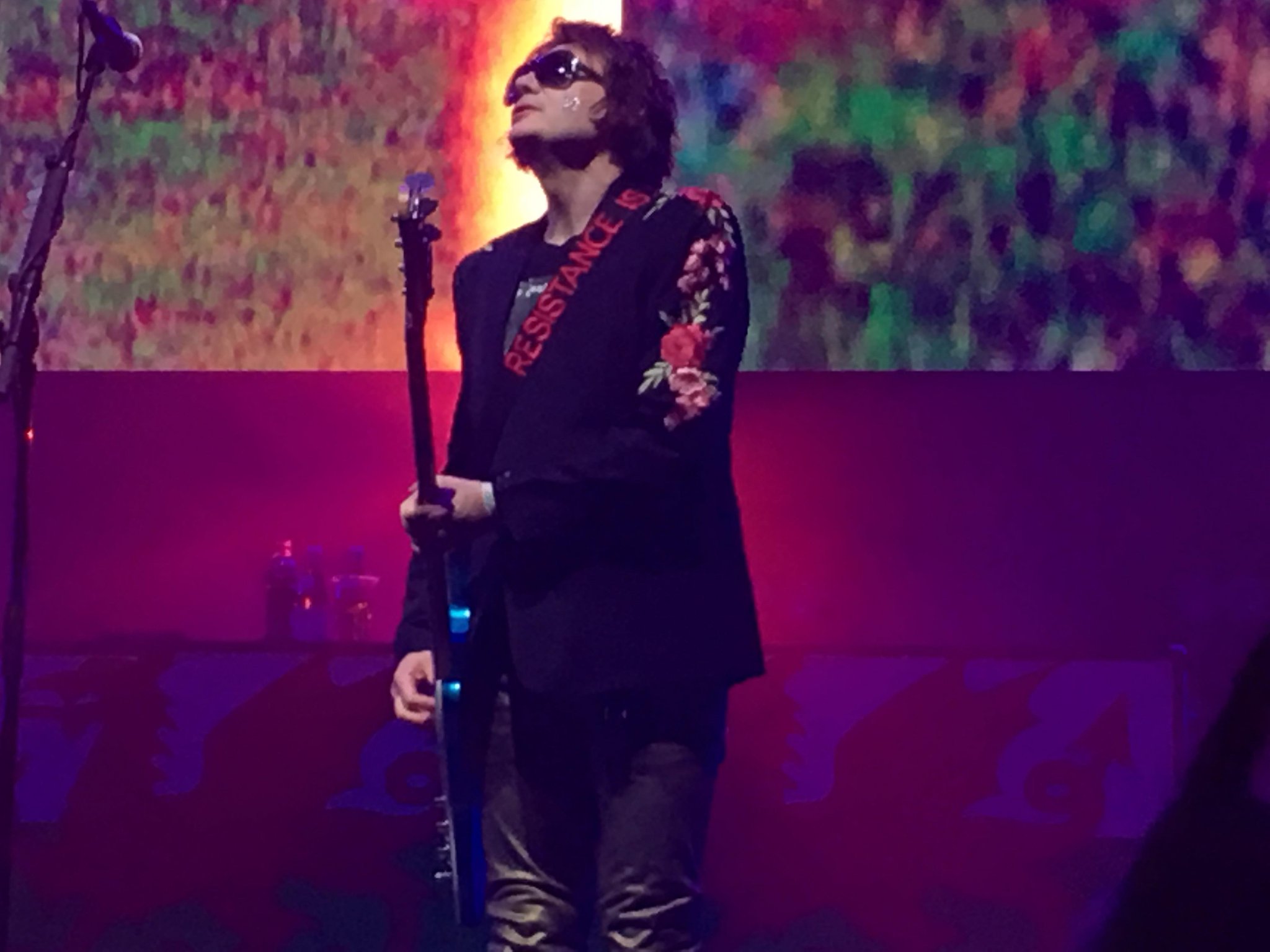 Happy birthday to the absolute angel that is Nicky Wire  